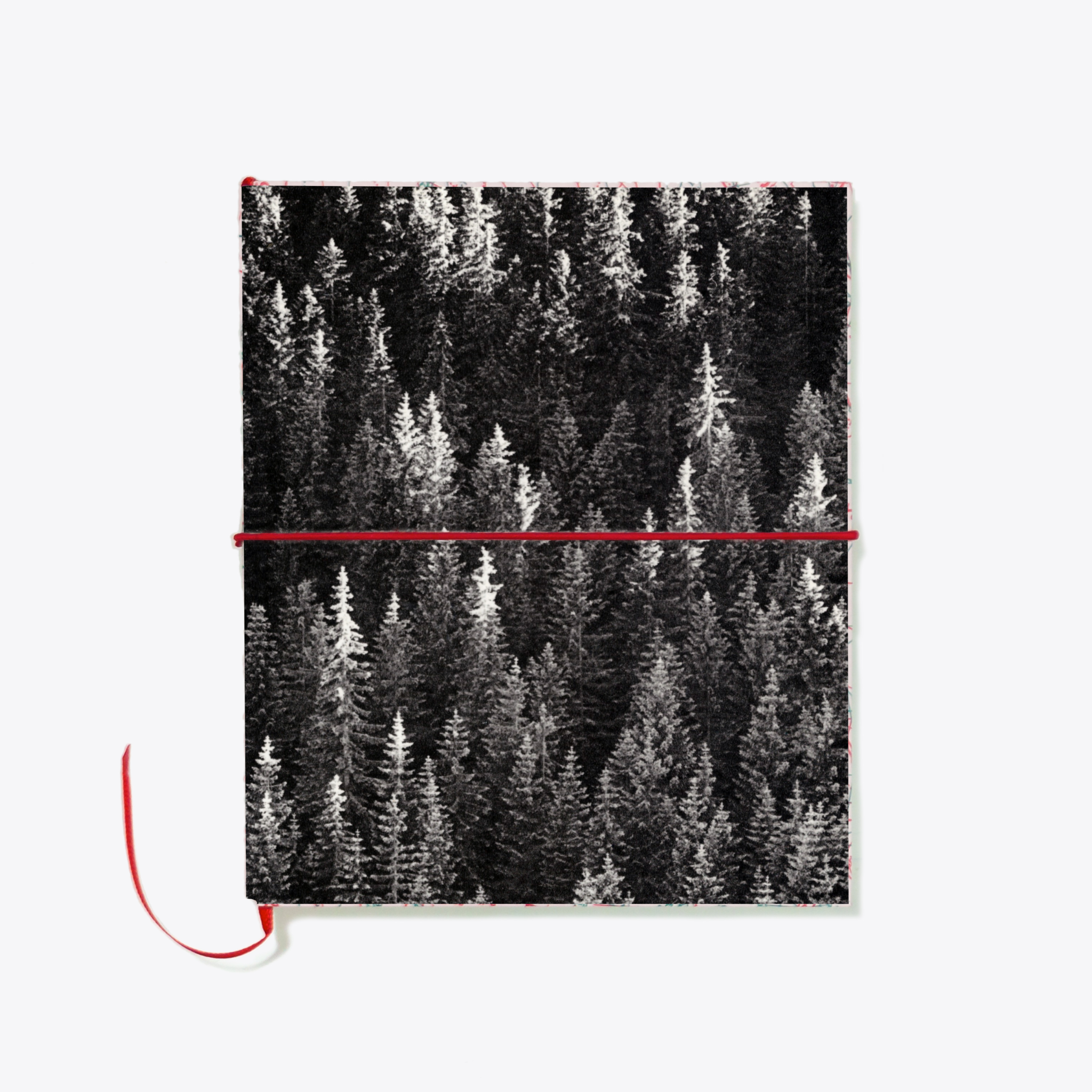 47A(mock-up)predni-obal_bezdatovy-diar_pevne-desky