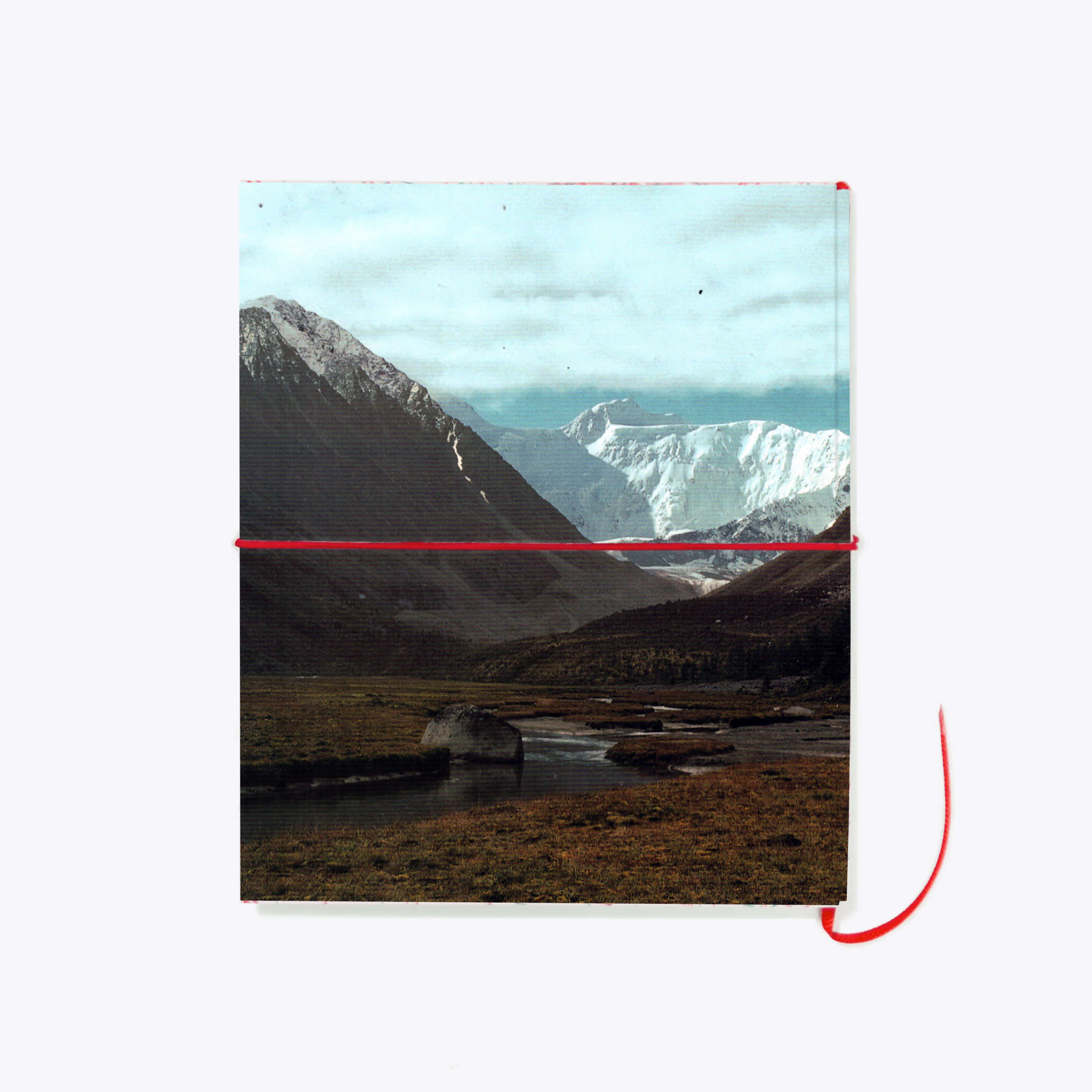 8B(mock-up)zadni-obal_bezdatovy-diar_pevne-desky